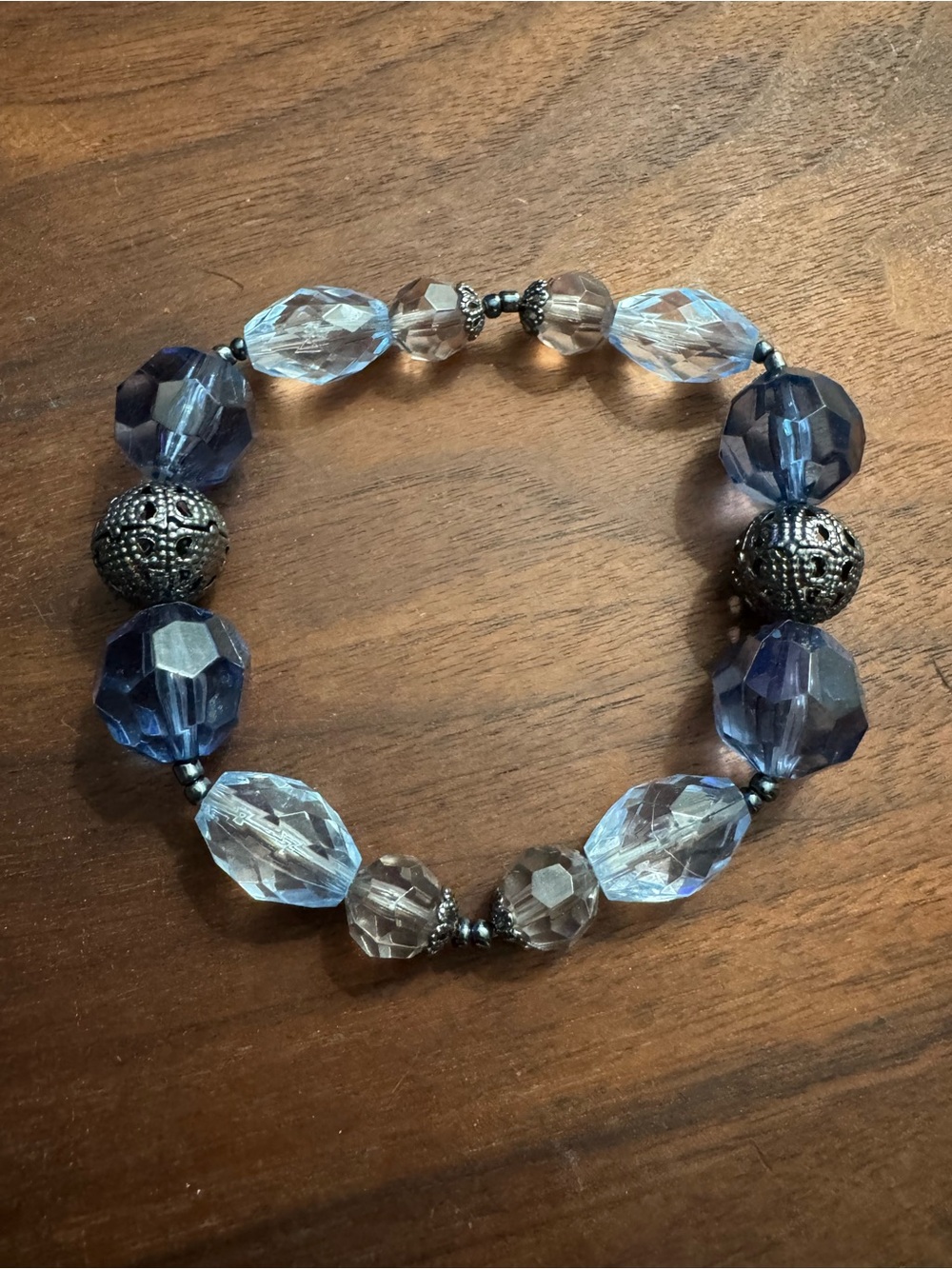 Vintage Avon Gunmetal Toned Clear/Blue Beaded Stretch Bracelet